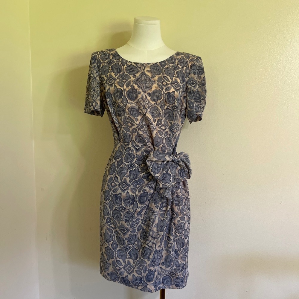 Casual Corner Petite Blue Floral Damask Side Bow Sheath Dress 6P Vintage Style